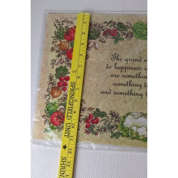 4 vintage placemats Coronation USA laminated veggies essentials of happiness - Picture 3 of 7